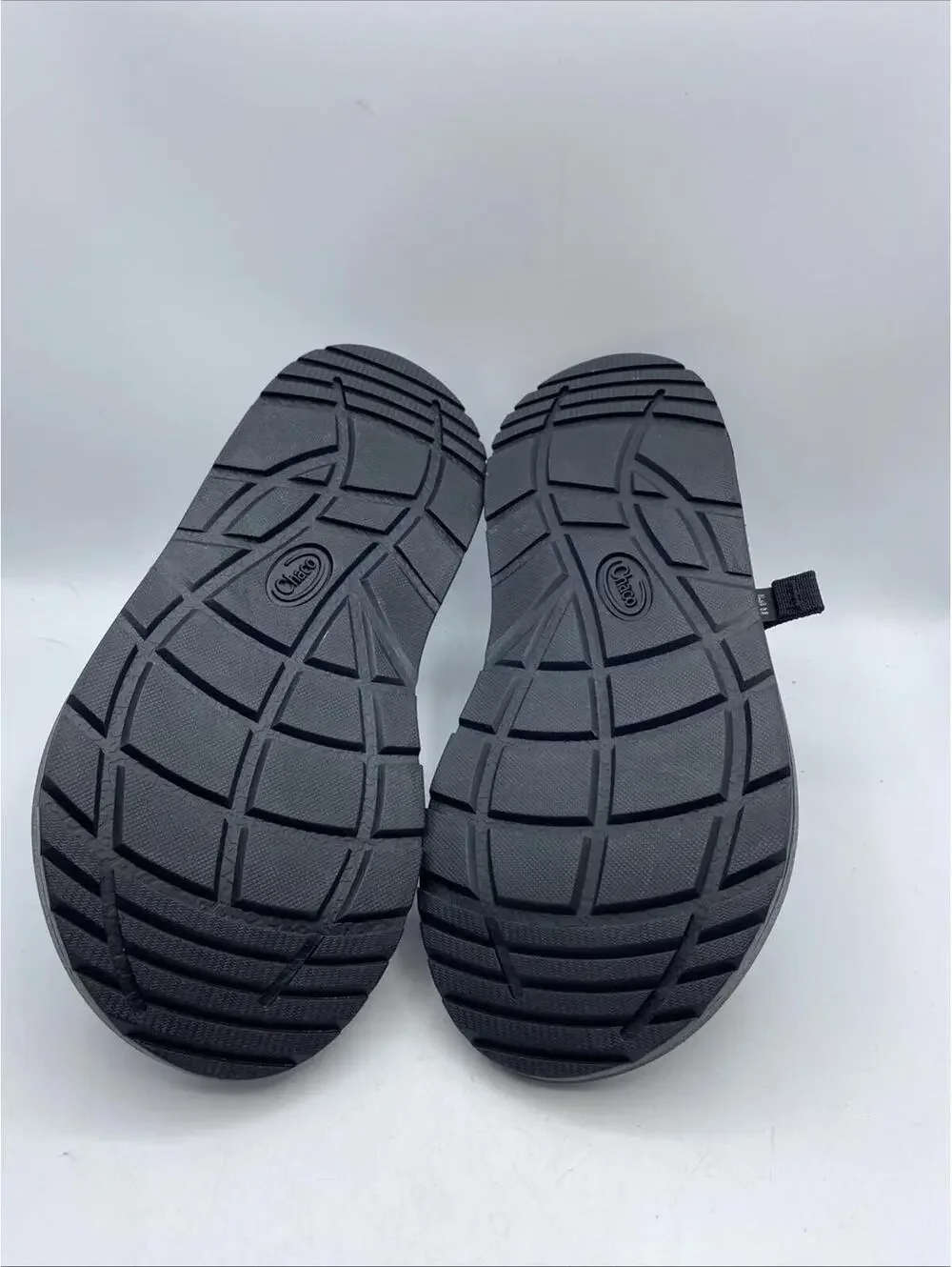 Chaco Classic Sandals Men Size 9 Black Adjustable Strap Outdoor Sport JCH108321
